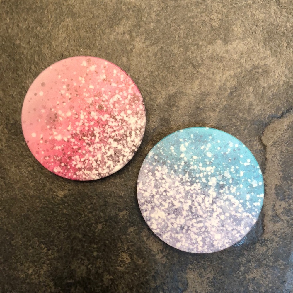NWT Pop Sockets